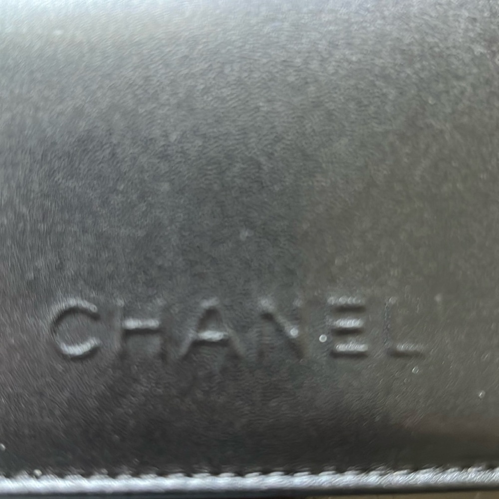 Chanel Black sunglass case! 🏆 - Picture 2 of 6